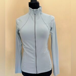 Gilly Hicks Recharge zip up